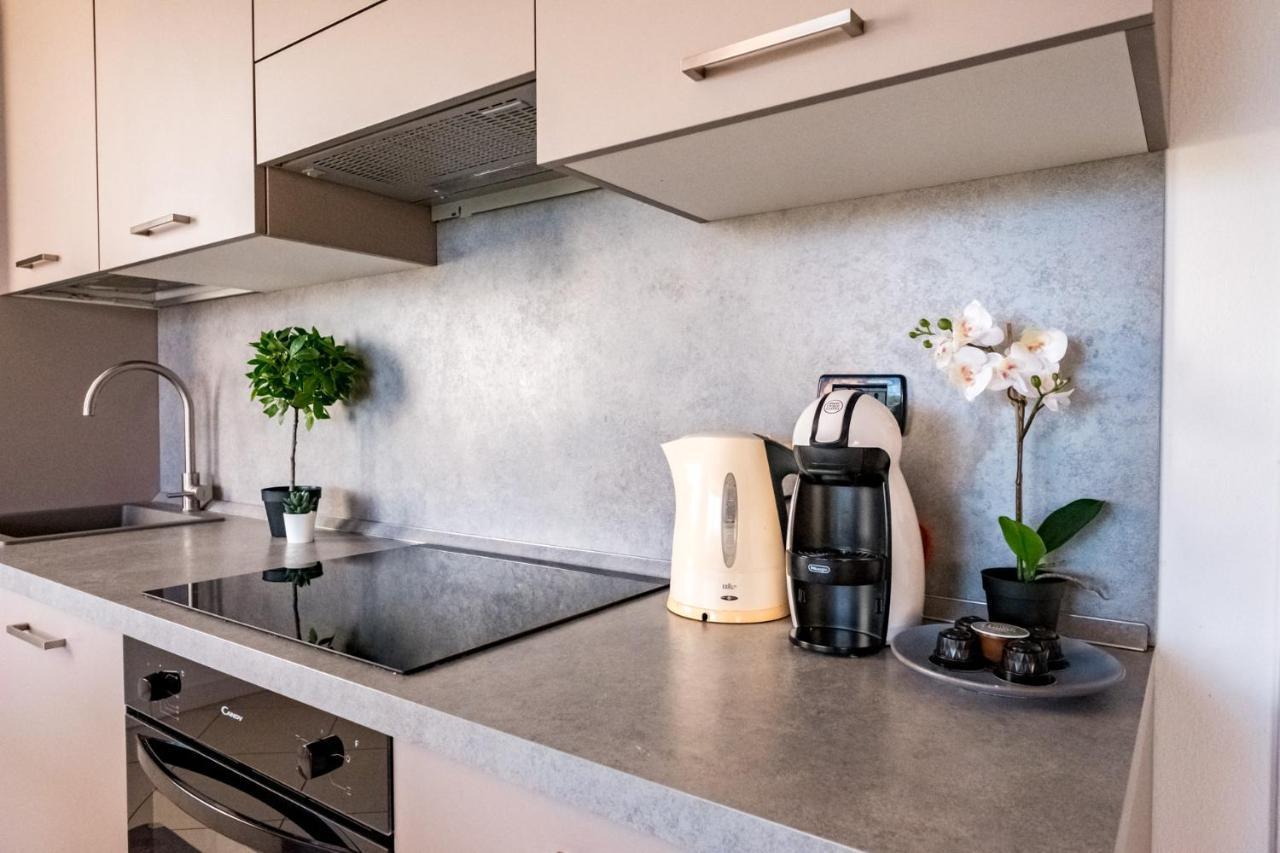דירות דסנזאנו דל גארדה Residenza Oleandro מראה חיצוני תמונה