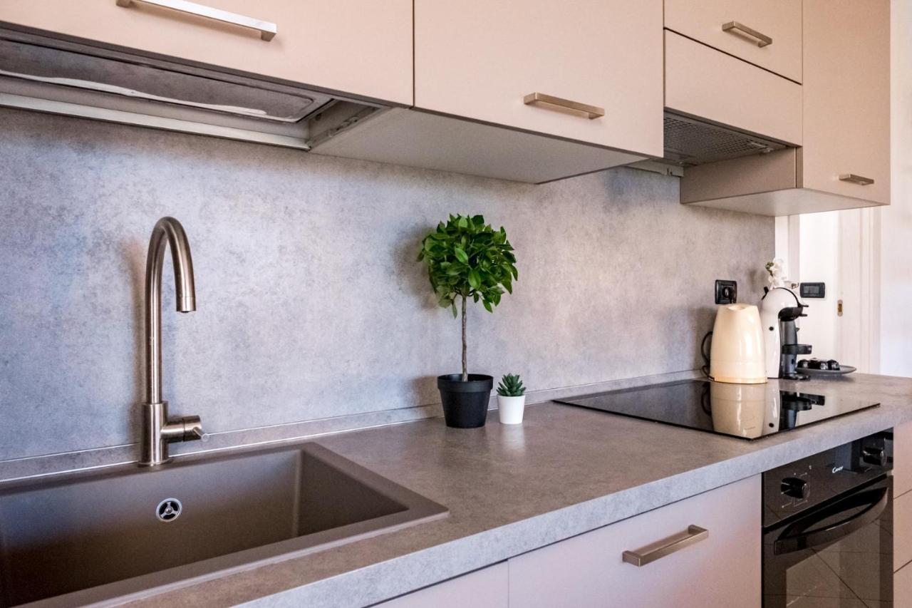 דירות דסנזאנו דל גארדה Residenza Oleandro מראה חיצוני תמונה